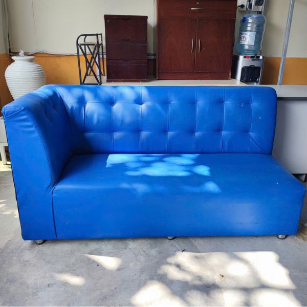 Sofa góc karaoke bọc da màu xanh cũ giao nhanh