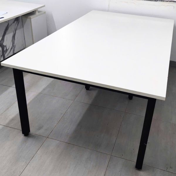 Thanh lý bàn họp chân sắt 1m2x2m như mới