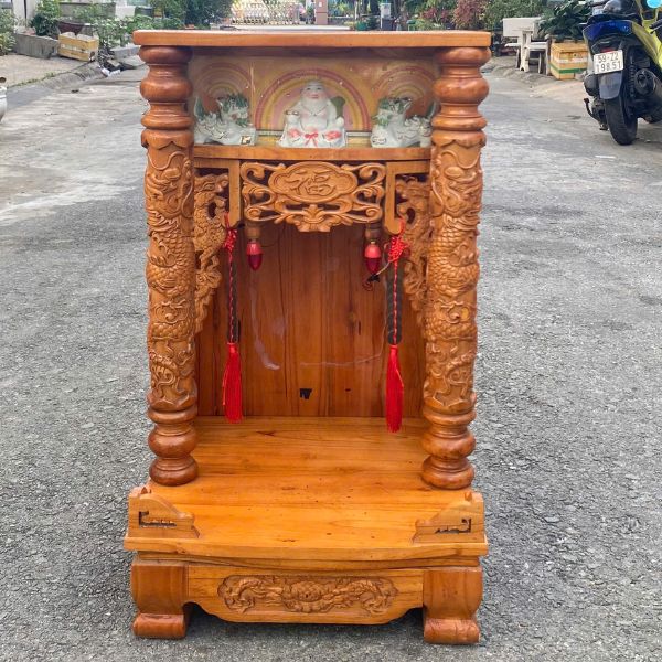 Bàn thờ Thần Tài Thổ Địa gỗ tự nhiên mới 90% giá rẻ