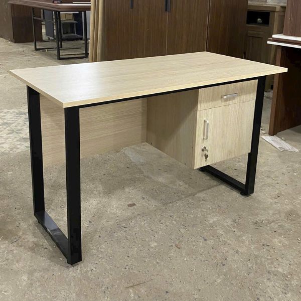 Bàn làm việc chân sắt 1m2x60cm có hộc giao nhanh