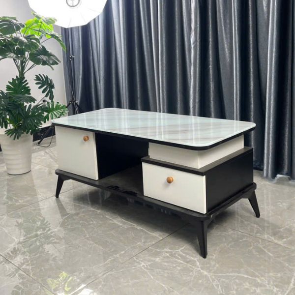 ban-sofa-chan-sat-den-hien-dai