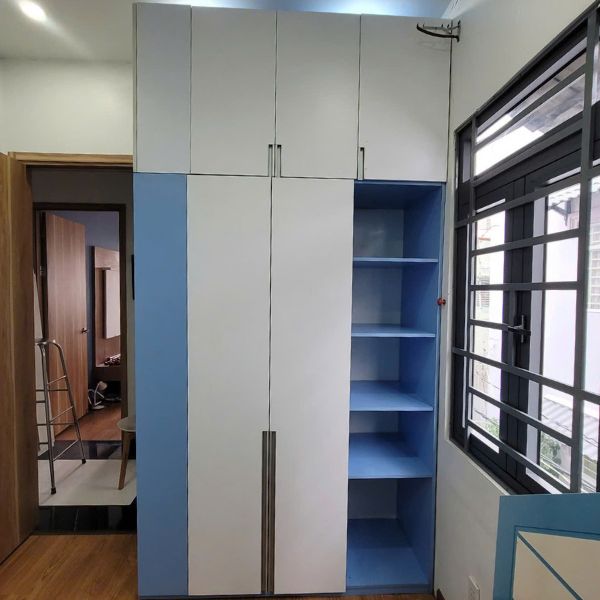 tu-quan-ao-kich-tran-2m9-thanh-ly