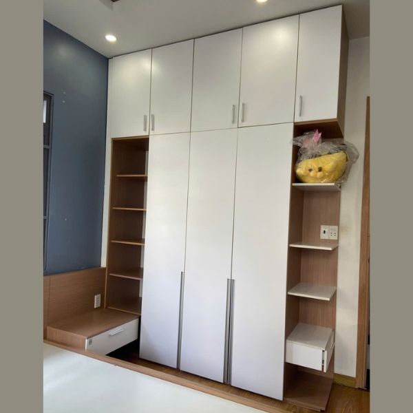 tu-quan-ao-kich-tran-thanh-ly