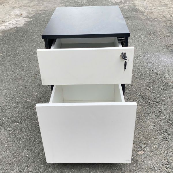 tu-cabin-2-ngan-den-phoi-trang-nhu-moi