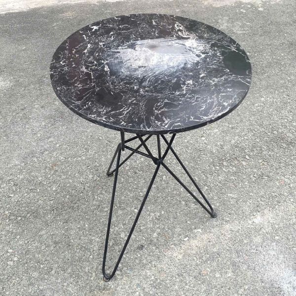 Thanh lý bàn sofa mặt đá dày dặn chân sắt hiện đại