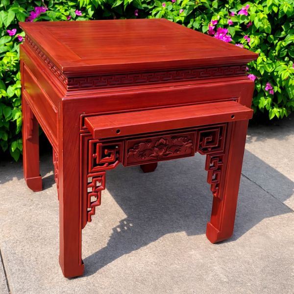 Thanh lý bàn thờ gỗ gõ đỏ 80cmx90cm xịn